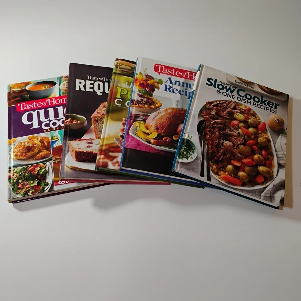 Taste of Home Cookbooks Hardcover Lot of 5